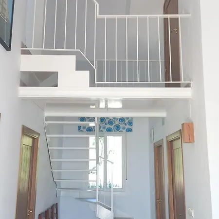 Casa Cuartel El Delfin * Малага