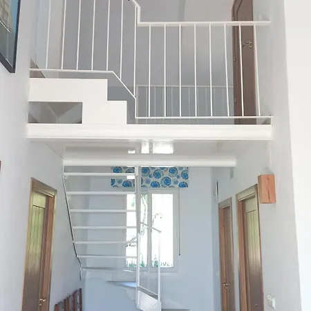 Casa Cuartel El Delfin *