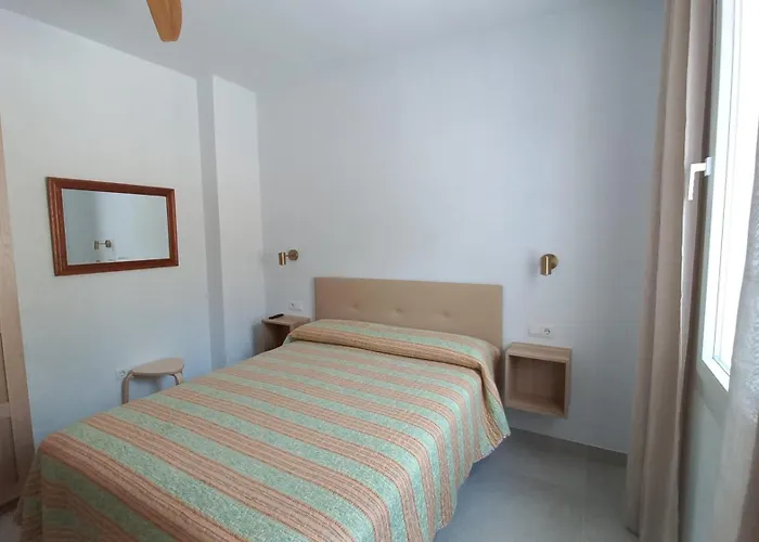 Casa Cuartel El Delfin *