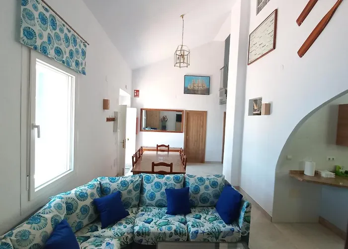 Casa Cuartel El Delfin マラガ